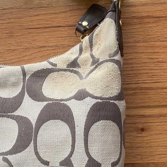 Authentic Coach Signature Hobo Shoulder Bag in Beige & Brown w/Light Blue Lining - Picture 7 of 14